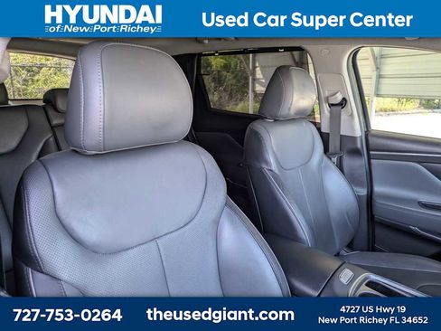Used 2023 Hyundai Santa Fe Limited image 6