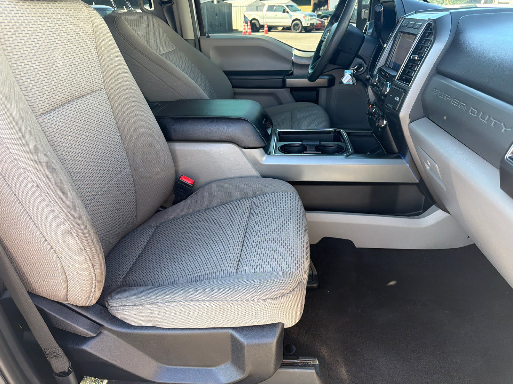 Used 2021 Ford F250 XLT w/ XLT Premium Package AWD/4WD image 13