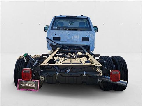 New 2025 Ford F450 XL w/ XL Chrome Package image 7