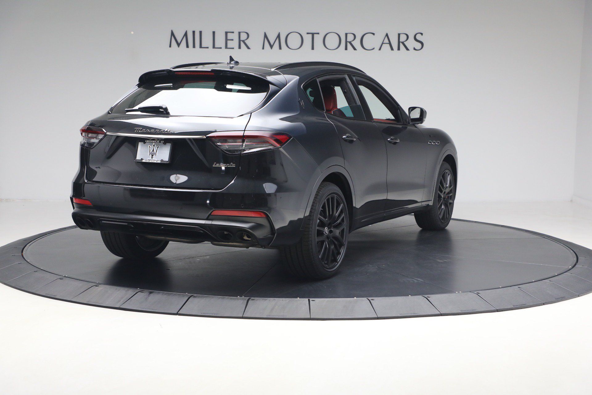 Certified 2022 Maserati Levante Modena AWD/4WD image 7