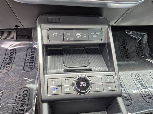 New 2026 Hyundai Kona Limited FWD image 27