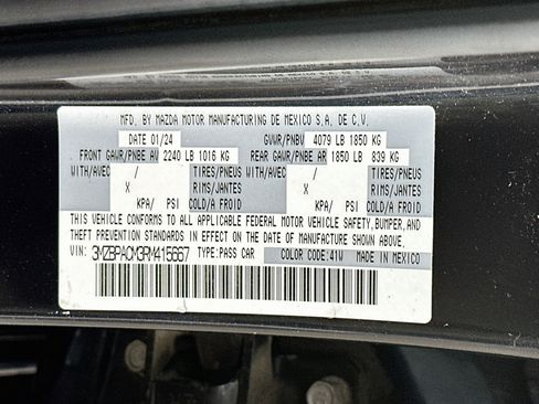 Used 2024 MAZDA MAZDA3 s FWD image 30