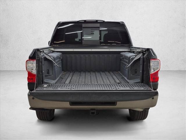 Used 2018 Nissan Titan Platinum Reserve w/ Platinum Utility Package RWD image 6
