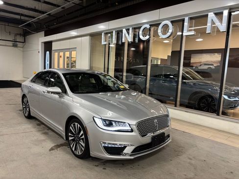 Used 2018 Lincoln MKZ Reserve w/ Technology Package image 1