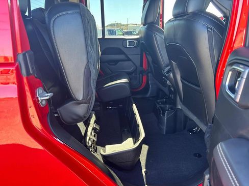 Used 2021 Jeep Gladiator Overland w/ Popular Equipment Package image 57