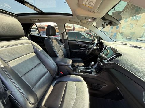 Used 2018 Chevrolet Equinox Premier image 11