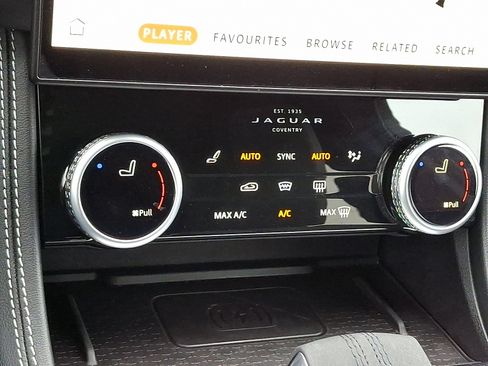 Used 2026 Jaguar F-PACE R-Dynamic S image 25