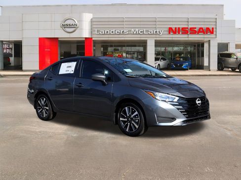 New 2025 Nissan Versa SV w/ Trunk Package image 1