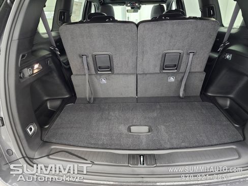 New 2025 Jeep Grand Cherokee L Limited w/ Black Appearance Package image 32