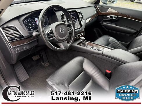 Used 2016 Volvo XC90 T6 Momentum w/ Momentum Plus Package image 12