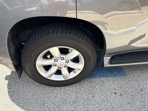 Used 2010 Lexus GX 460 w/ Comfort Plus Pkg AWD/4WD image 17