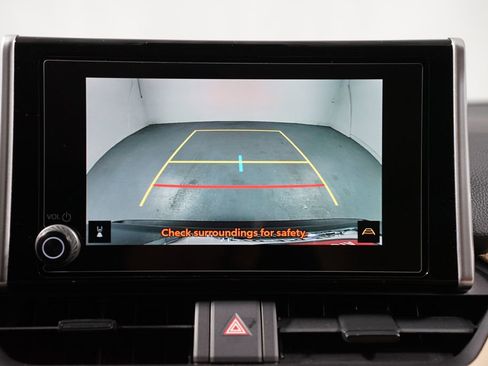 Certified 2025 Toyota RAV4 LE image 18