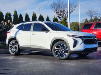 New 2026 Chevrolet Trax RS w/ Sunroof Package video 2