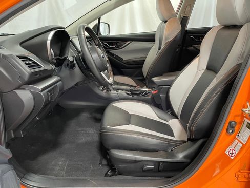 Used 2019 Subaru Crosstrek 2.0i Limited w/ Moonroof Package w/Navigation image 12