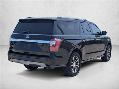 Used 2018 Ford Expedition Max Limited w/ Driver Assistance Package RWD image 5
