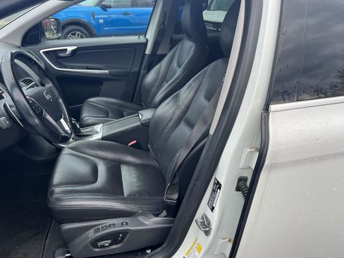 Used 2014 Volvo XC60 T6 image 12
