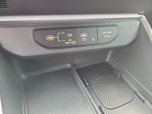New 2026 Kia Carnival SX Prestige FWD image 27