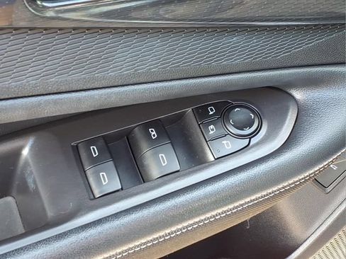 Used 2024 Chevrolet Blazer EV LT AWD/4WD image 17