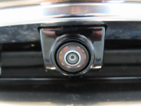 Used 2024 Chevrolet Suburban High Country image 44