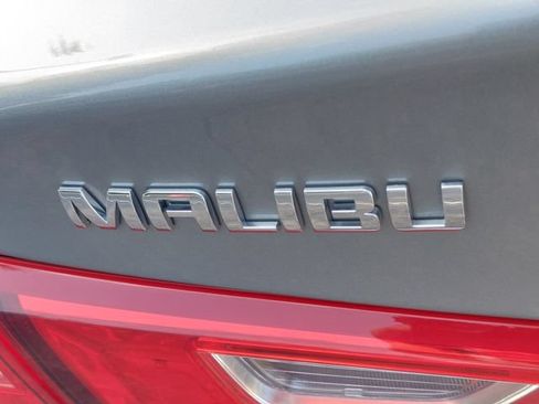 Used 2024 Chevrolet Malibu LT FWD image 37