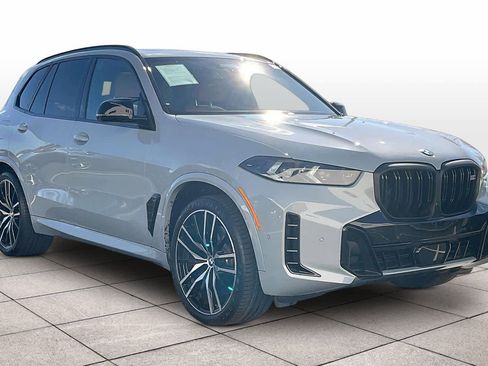 Used 2025 BMW X5 M60i image 2