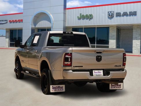 Used 2024 RAM 3500 Laramie w/ Night Edition AWD/4WD image 4