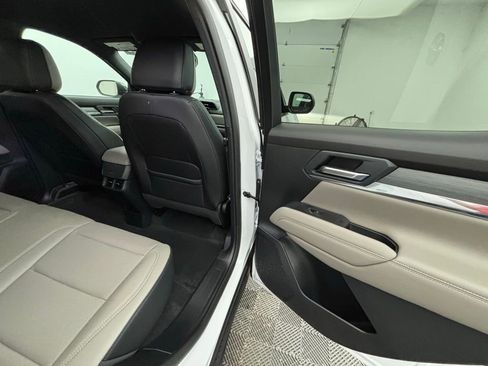 New 2026 GMC Terrain Elevation w/ Elevation Premium Package image 36