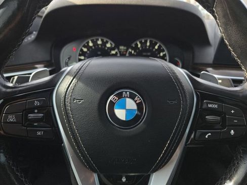 Used 2018 BMW 540i xDrive image 26