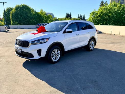 Used 2019 Kia Sorento FWD w/ Option Group 020 image 16