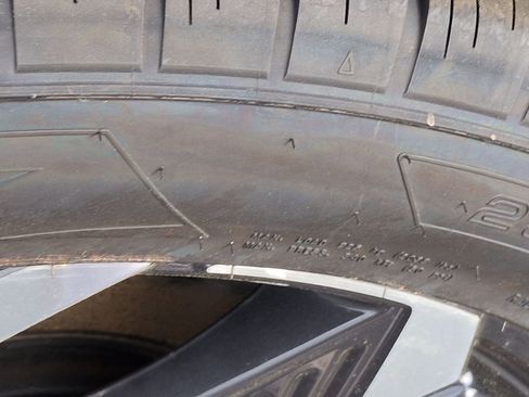 Used 2024 Hyundai Tucson Limited image 12