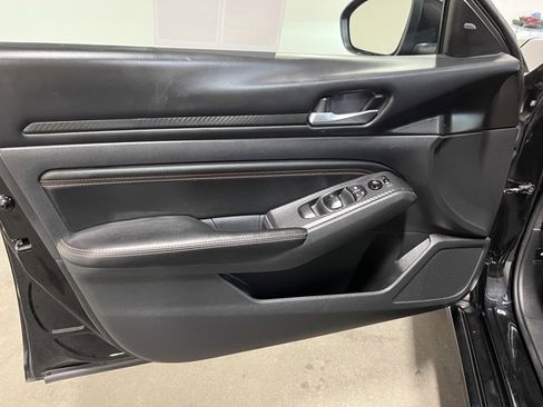 Used 2022 Nissan Altima 2.5 SR image 20