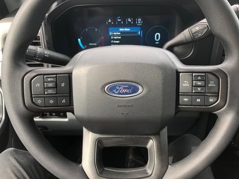 New 2026 Ford F250 XLT w/ XLT Premium Package image 15