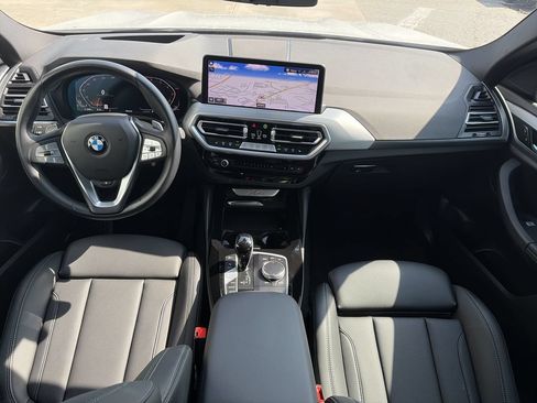 Used 2025 BMW X4 xDrive30i AWD/4WD image 28