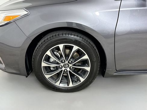 Certified 2016 Toyota Avalon XLE Premium FWD image 34