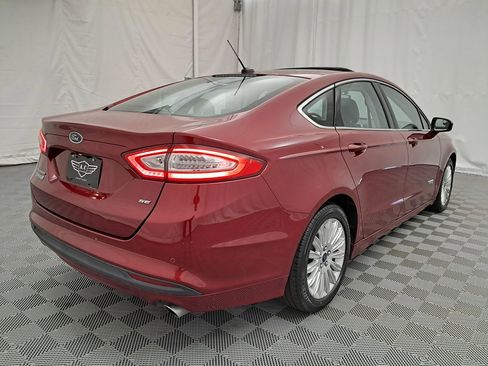 Used 2014 Ford Fusion Energi SE image 3