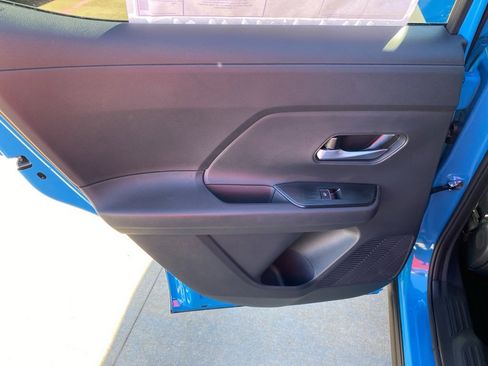 New 2026 Nissan Kicks SR w/ Cold Weather Package image 15