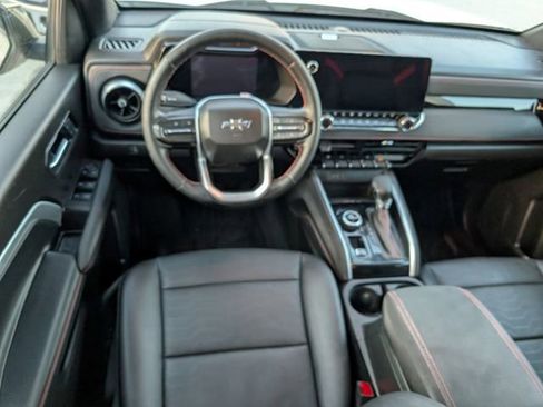 Used 2023 Chevrolet Colorado Z71 w/ Z71 Convenience Package 2 AWD/4WD image 9