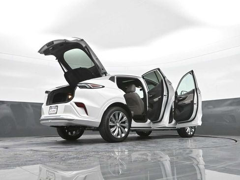 Used 2025 Buick Envista Avenir image 45