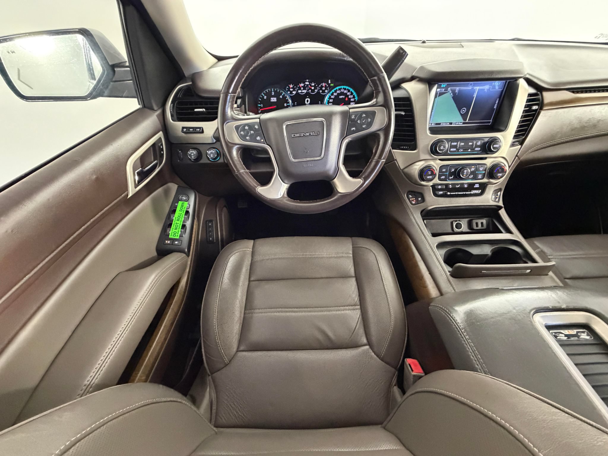 Used 2020 GMC Yukon Denali w/ Open Road Package AWD/4WD image 40