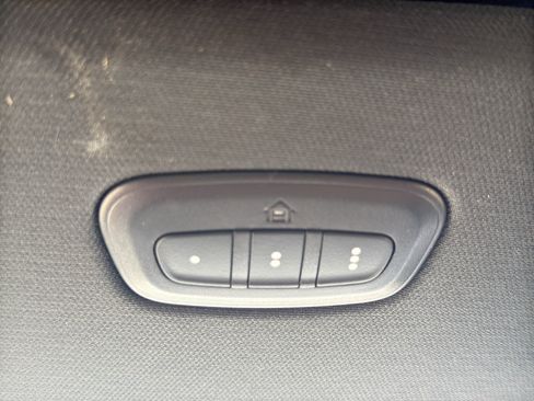 Used 2025 RAM 1500 Big Horn AWD/4WD image 24
