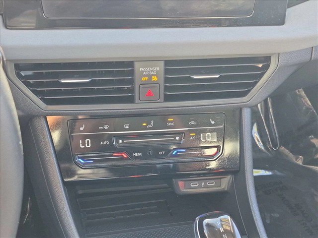 Certified 2026 Volkswagen Jetta SE FWD image 15