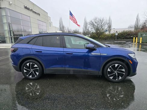 Used 2022 Volkswagen ID.4 Pro S image 8