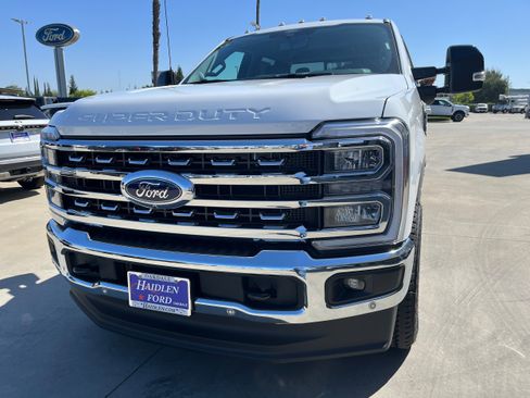 New 2026 Ford F350 Lariat w/ Lariat Ultimate Package AWD/4WD image 4