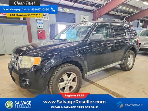 Used 2010 Ford Escape XLT AWD/4WD image 1