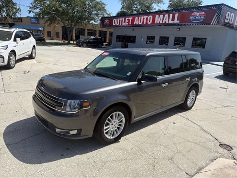 Used 2018 Ford Flex SEL w/ Equipment Group 202A FWD image 7