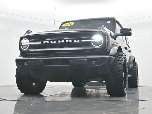 Used 2024 Ford Bronco Outer Banks AWD/4WD image 35