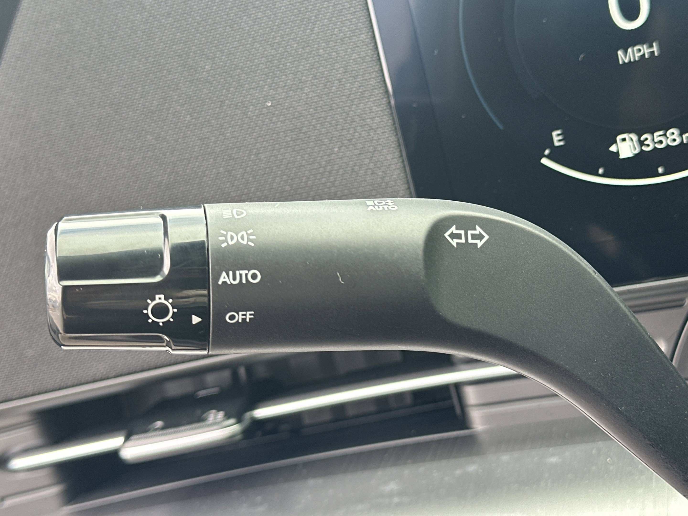 New 2026 Hyundai Kona Limited FWD image 21