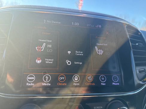 Used 2019 Jeep Grand Cherokee Limited image 42