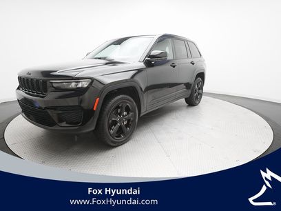 Used 2022 Jeep Grand Cherokee Altitude