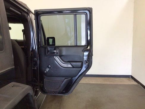 Used 2016 Jeep Wrangler Unlimited Sport AWD/4WD image 7